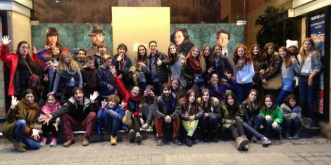 Anem al teatre
